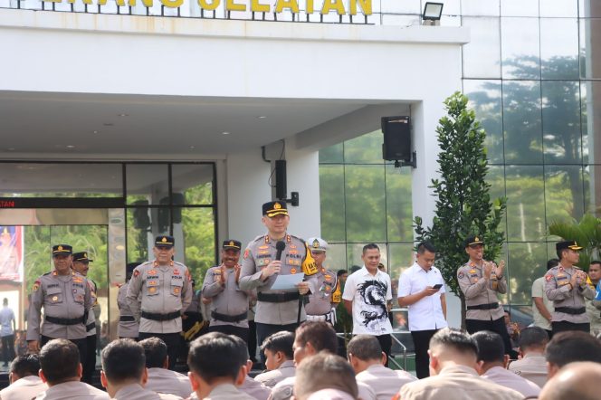 
					Jelang Tahap Pemungutan Suara, Polres Tangsel Cek Kesiapan Personel PAM TPS