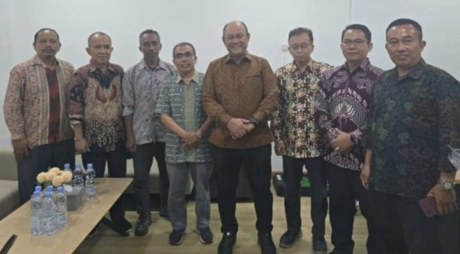 
					Temui Kepala Badan Gizi Nasional, Cakra Satya 08 Bahas Dukungan Progam Makan Minum Gratis