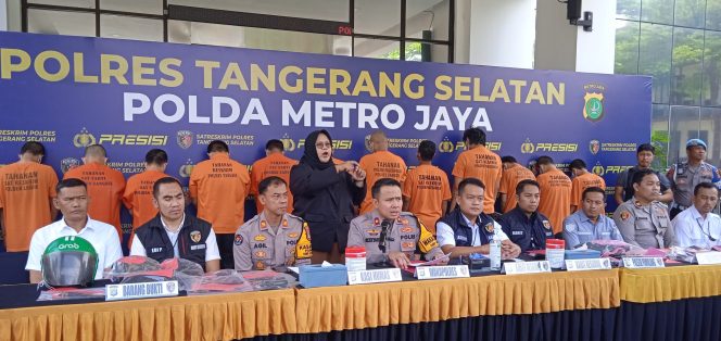 
					Polres Tangsel Berhasil Bongkar Sindikat Curanmor, 17 Tersangka Diamankan