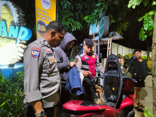 
					Polsek Pondok Aren Gelar Patroli KRYD, Antisipasi Kejahatan Jalanan dan Tawuran