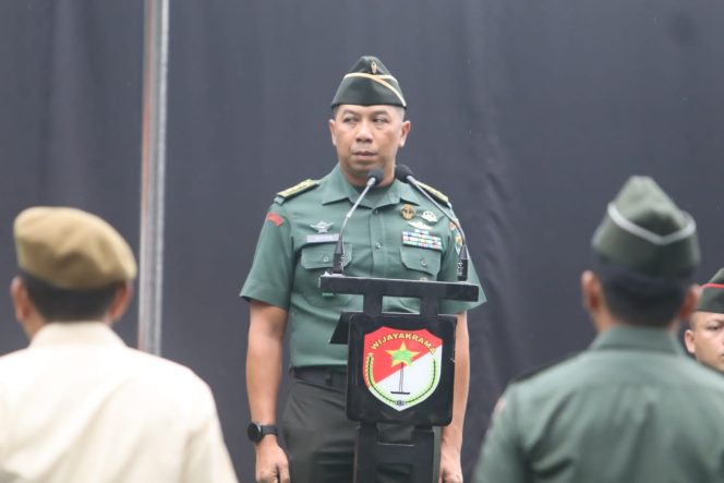 
					Upacara Bendera 17-an Korem 052/WKR: Apresiasi Kinerja dan Arahan Menutup Tahun 2024