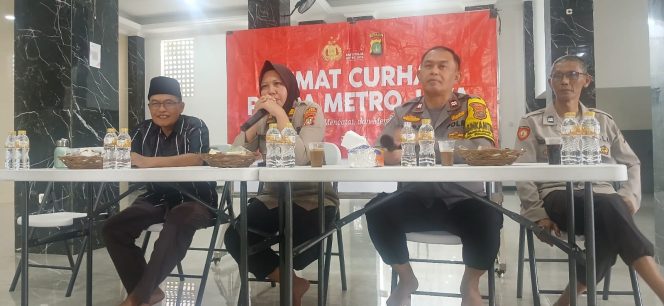 
					Jumat Curhat di Perumahan Lembah Pinus: Polsek Pamulang Perkuat Sinergi dengan Warga
