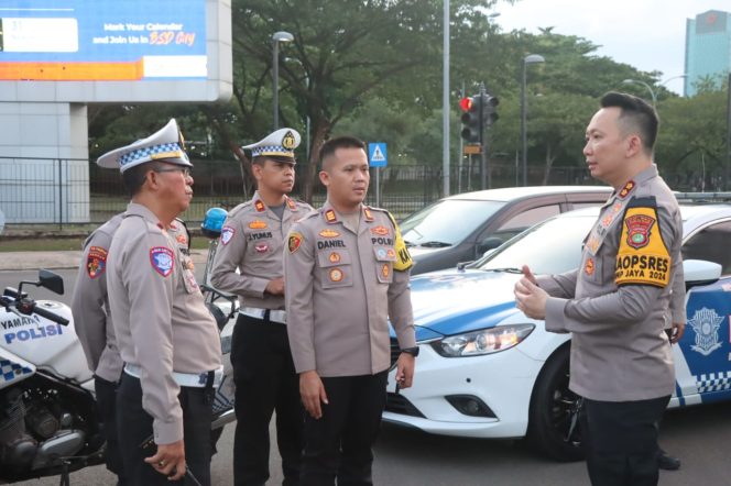 
					Amankan Nataru 2024, Polres Tangsel Dirikan 8 Pospam dan 1 Posyan