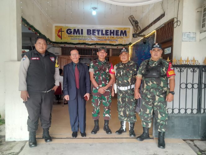 
					Pengamanan Maksimal Kodim 0510/Trs Natal 2024 di Gereja Tangerang