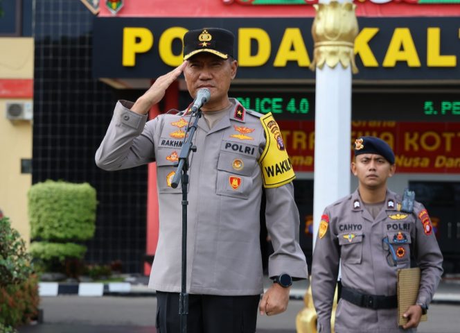 
					Rapat Pleno Rekapitulasi Pilkada Berjalan Aman Dan Damai, Wakapolda Kalteng Apresiasi Personel Pengamanan 