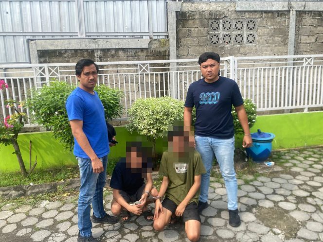 
					Sempat Kabur Setelah Lakukan Penggelapan, Dua Karyawan Toko Handphone Di Ketapang Diamankan Satuan Reskrim Polres Ketapang