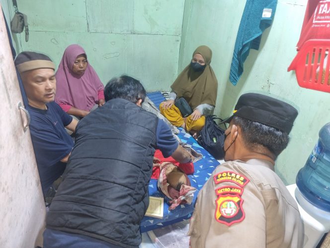 
					Seorang Pria Ditemukan Meninggal di Ciputat, Diduga Akibat Sakit