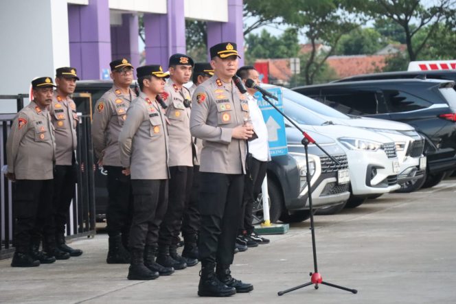 
					Polres Tangsel : 454 Personel Amankan Laga Persija Jakarta Vs PSIS Semarang