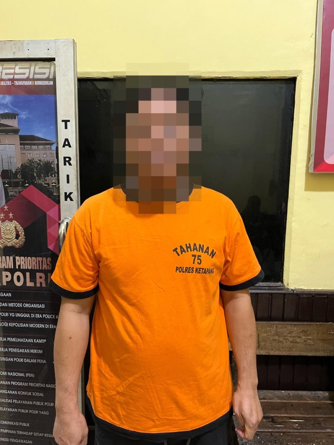 
					Lakukan Pencurian Sawit, Seorang Kepala Desa Di Kecamatan Marau Ditetapkan Sebagai Tersangka Oleh Polres Ketapang