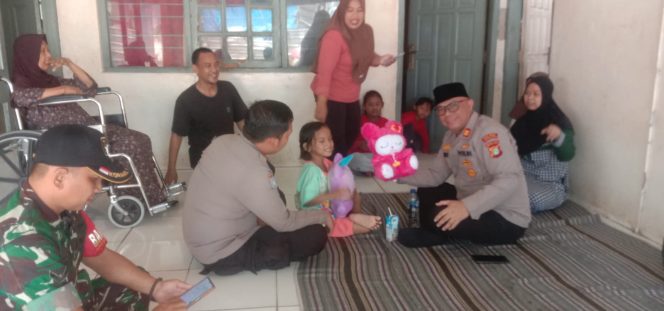 
					Kapolsek Legok Tinjau Rumah Davina, Klarifikasi Isu Penyiksaan yang Viral di Medsos