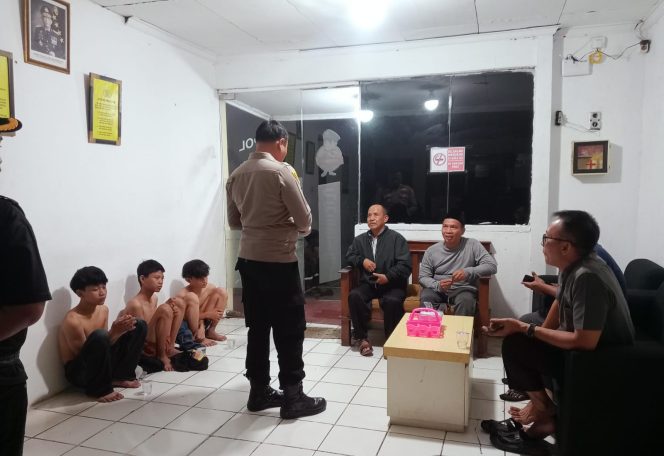
					Cegah Tawuran dan Kejahatan Jalanan, Polsek Ciputat Timur Gelar Patroli Kewilayahan di Serua