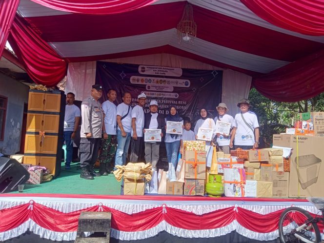 
					Meriah, Warga Desa Sukanegara Rayakan Milangkala ke 43 Tahun 2025