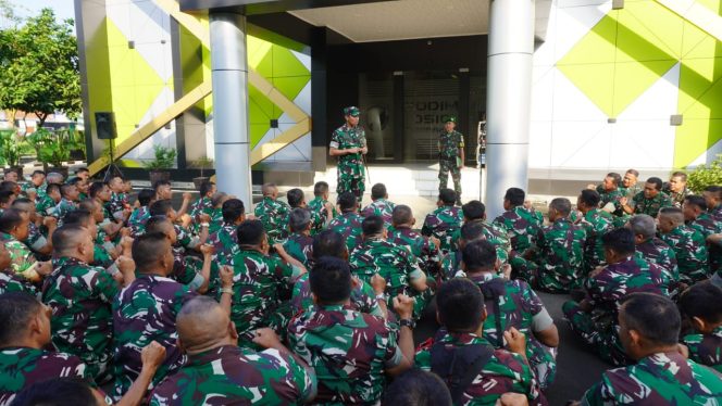 
					Dandim Tigaraksa Pimpin Jam Komandan, Tegaskan Disiplin dan Iman Prajurit