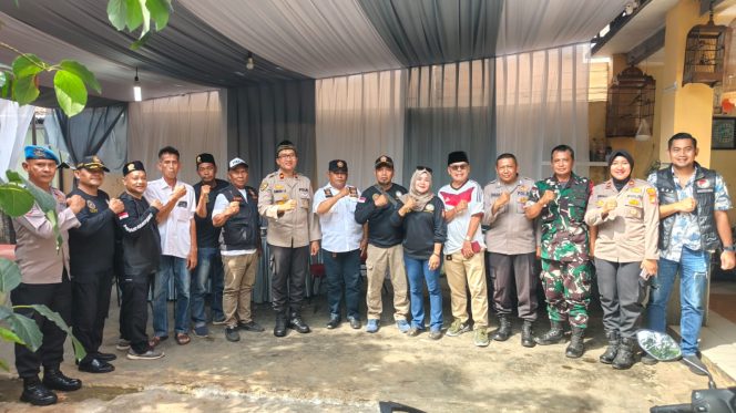 
					Sambut HUT Bhayangkara ke-79, Polsek Ciputat Timur dan RS Hermina Gelar Bhakti Kesehatan untuk Warga Cipayung