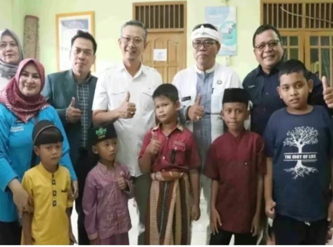 
					Gubernur Jabar Dedi Mulyadi Bak Aktor Disambut Meriah Antusias Oleh Warga Bekasi