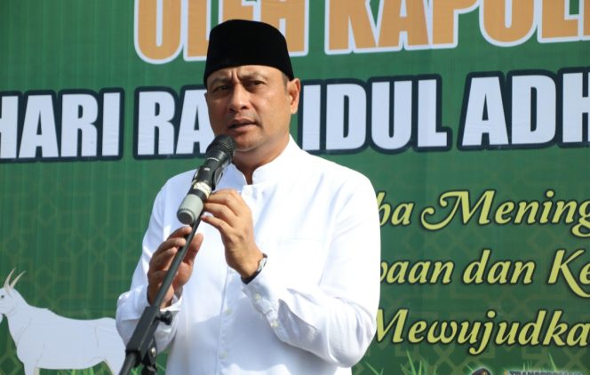 
					Momen Idul Adha : Kapolda Kalbar Serahkan 192 Hewan Qurban