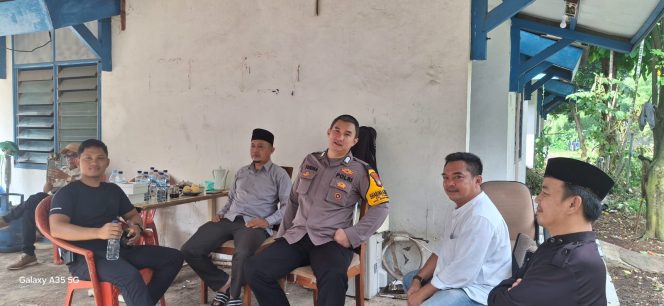 
					Bhabinkamtibmas Pakualam Laksanakan Sambang, Bangun Komunikasi Kamtibmas Bersama Warga