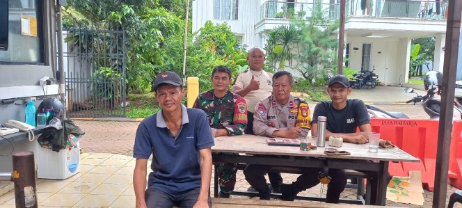 
					Bhabinkamtibmas Jombang Sampaikan Pesan Kamtibmas di Perumahan Oriana dan Adora