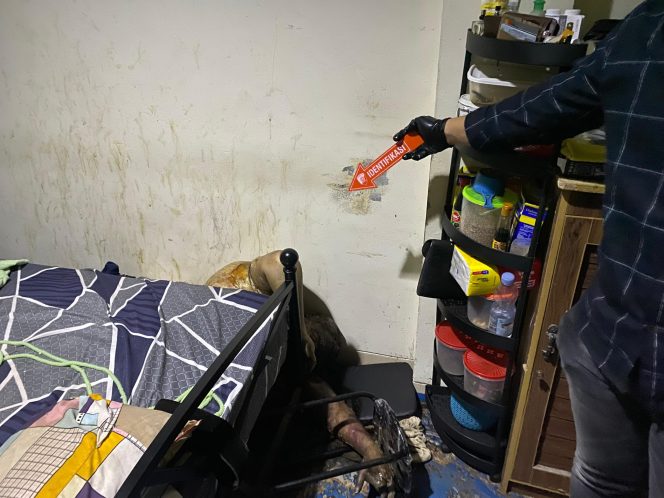 
					Warga Perumahan Sektor 1-2 Serpong Ditemukan Meninggal Dunia, Diduga Karena Sakit