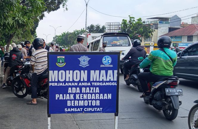 
					UPTD Ciputat, Jasa Raharja, dan Polres Tangsel Gelar Razia Pajak Kendaraan: 22 Kendaraan Langsung Bayar di Tempat