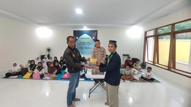 
					“Tebar Cahaya Ilahi” YPI Al’Usman dan LAZ Yuk Peduli Salurkan Al-Qur’an untuk Rumah Tahfidz Fadilah Fasya