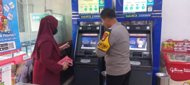 
					Polsek Ciputat Timur Tindaklanjuti Laporan Dugaan Tindak Pidana Ganjal ATM di Alfamidi Cendrawasih