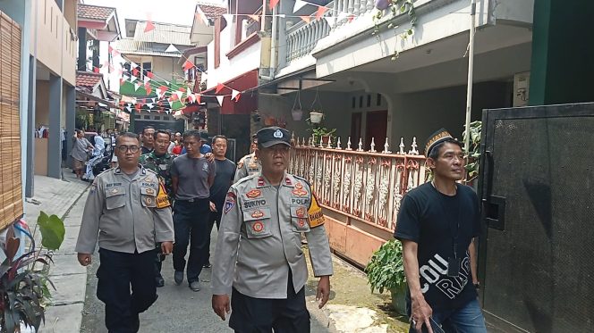 
					Polsek Ciputat Timur Amankan Pria Diduga Lakukan Pelecehan terhadap Anak Tiri di Ciputat