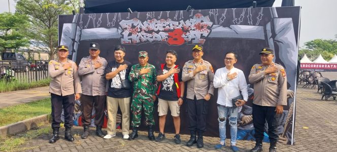 
					Polsek Ciputat Timur Gelar Apel Pengamanan Konser Musik Tangerang Hardfest 3 di Oase Park