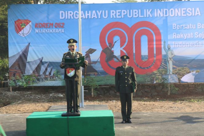 
					Korem 052/Wijayakrama Gelar Upacara 17 Agustus 2025