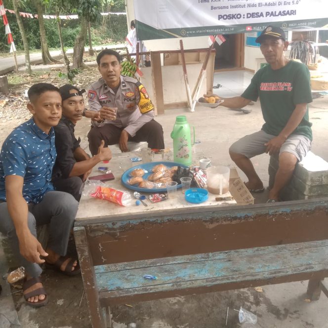 
					Pererat Tali Persaudaraan, Polsek Legok Ajak Warga Jaga Persatuan di Hari Kemerdekaan ke-80