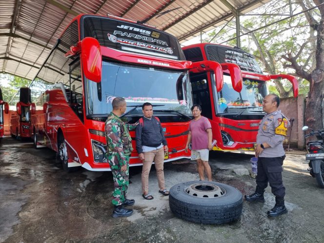 
					Bhabinkamtibmas Situgadung Sambangi Pengurus PO Bus, Sampaikan Pesan Kamtibmas
