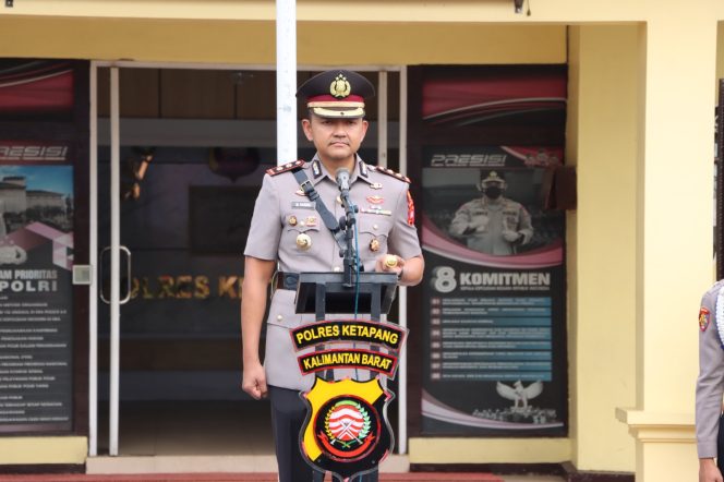 
					Kapolres Ketapang Pimpin Pelaksanaan Upacara Peringatan Hari Juang Polri