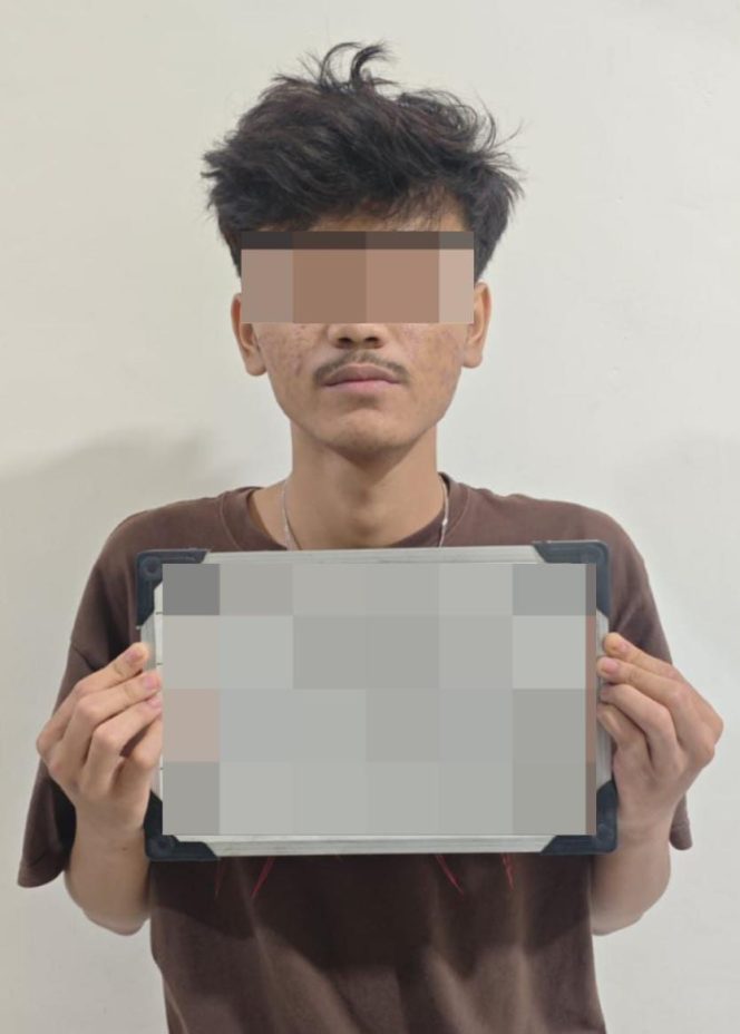 
					Polisi Ungkap Kasus Narkotika, Seorang Oknum Pelajar Jadi Tersangka Peredaran Sabu