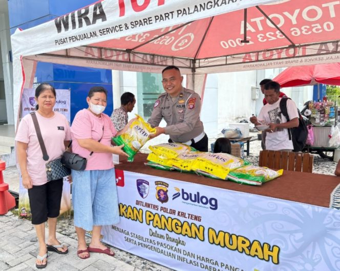 
					Dukung Program Pemerintah, Ditlantas Polda Kalteng Laksanakan Gerakan Pangan Murah