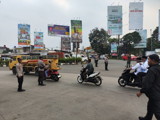 
					Polsek Cisauk dan Forkopimcam Gelar Patroli Skala Besar, Sisir Titik Rawan