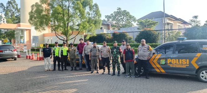 
					Polsek Pagedangan Gelar Patroli Gabungan, Antisipasi Guantibmas dan Ciptakan Rasa Aman di Tengah Masyarakat