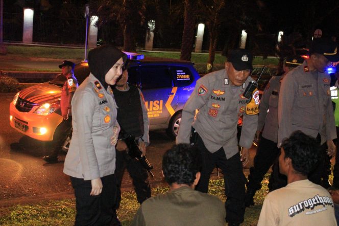 
					Polsek Pondok Aren Gelar Patroli Skala Besar sasar titik kumpul Warga