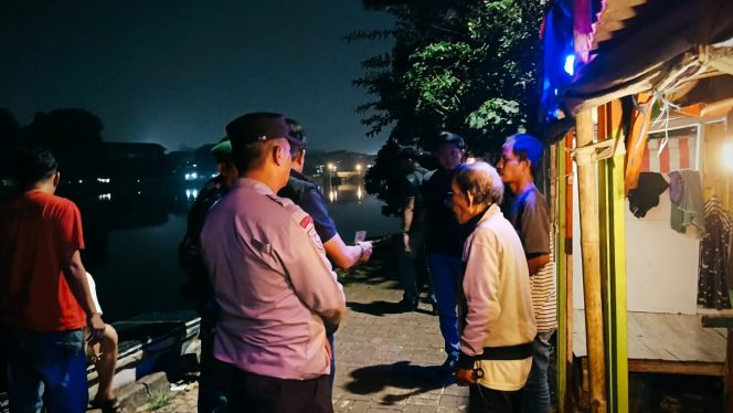 
					Polsek Ciputat Timur Gelar KRYD Patroli Strong Point di Situ Gintung Antisipasi Guankamtibmas