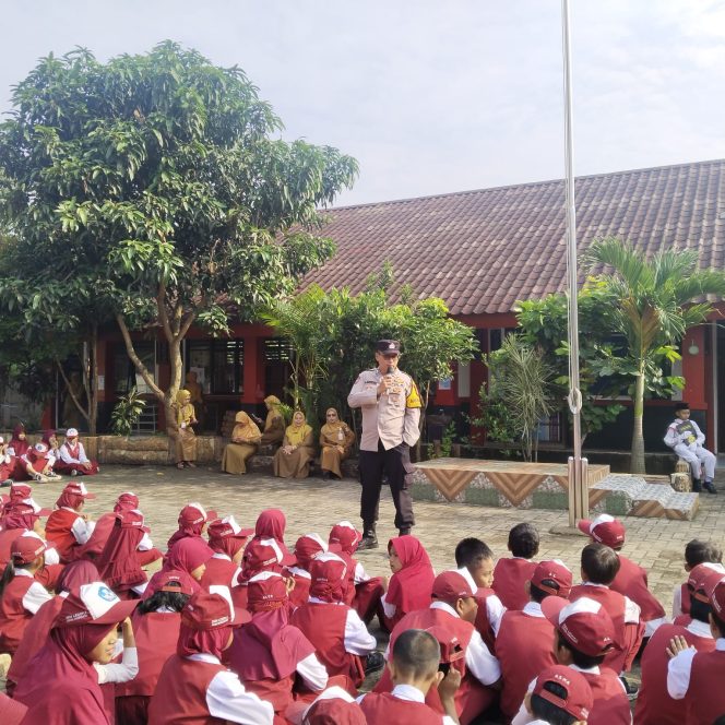 
					Police Back to School, Polsek Legok Ajak Siswa SDN Legok I Cegah Bullying