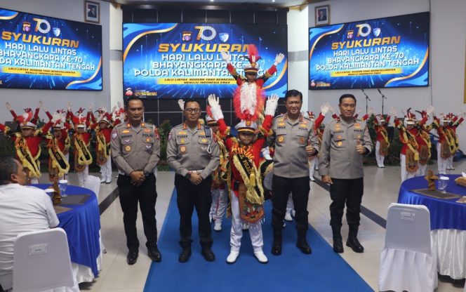 
					Ditlantas Polda Kalteng Gelar Syukuran Hari Lalu Lintas Bhayangkara ke-70