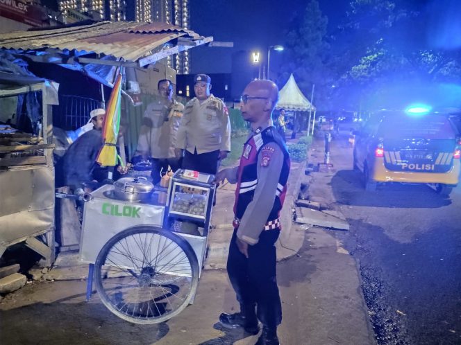 
					Polsek Cisauk Tingkatkan Patroli Malam, Cegah Potensi Gangguan Kamtibmas