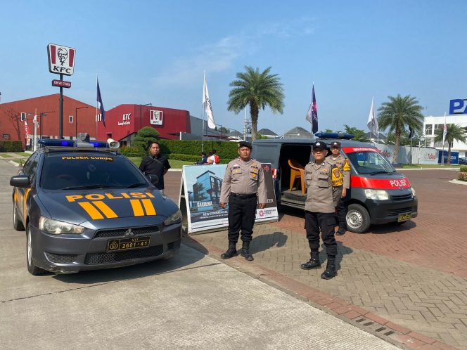 
					Tingkatkan Rasa Aman, Polsek Curug Gelar Patroli KRYD Strong Point di Wilayah Perbatasan