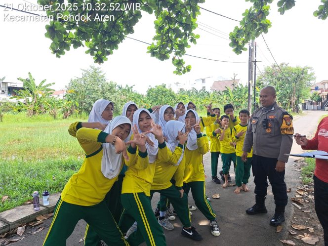 
					Cegah Tawuran Sejak Dini, Bhabinkamtibmas Pondok Jaya Beri Edukasi ke Pelajar MI Nurul Huda 