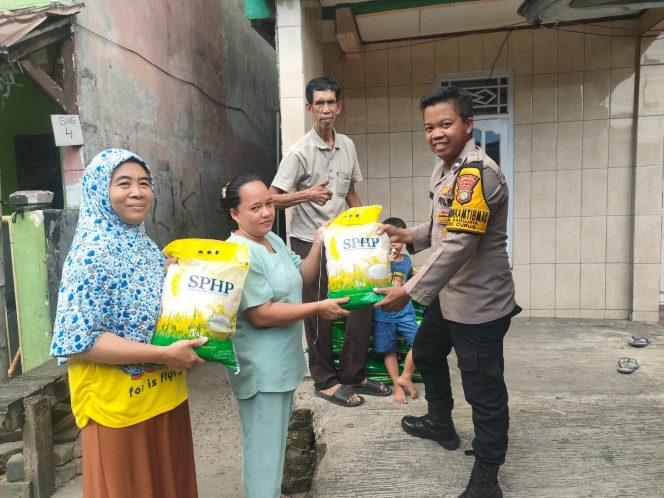 
					Gerakan Pangan Murah Polri, Disambut Antusias Warga Curug