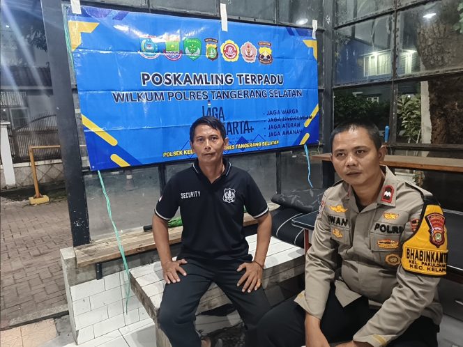 
					Bhabinkamtibmas Tinjau Poskamling Terpadu Sektor 1E Gading Serpong, Ajak Warga Aktif Jaga Kamtibmas