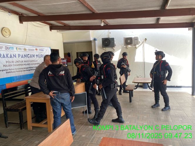 
					Patroli Dialogis Brimob Jabar Jaga Kondusifitas Wilayah Karawang