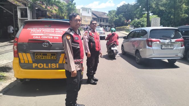 
					Unit Samapta Polsek Pondok Aren Patroli Mobile dan Strong Point, Antisipasi 3C dan Tawuran