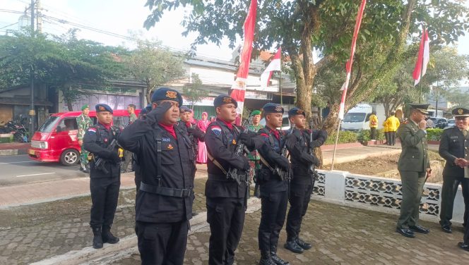 
					Brimob Jabar Ikuti Upacara Ziarah Nasional Peringatan Hari Pahlawan ke – 80 di TMP Cianjur