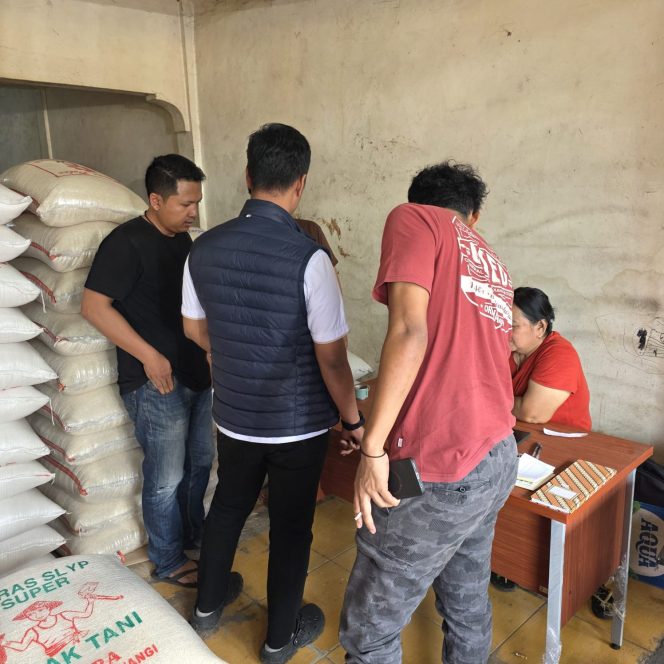 
					Satgas Pengendalian Harga Beras Polres Tangsel Pastikan Harga Stabil di Pasar Serpong
