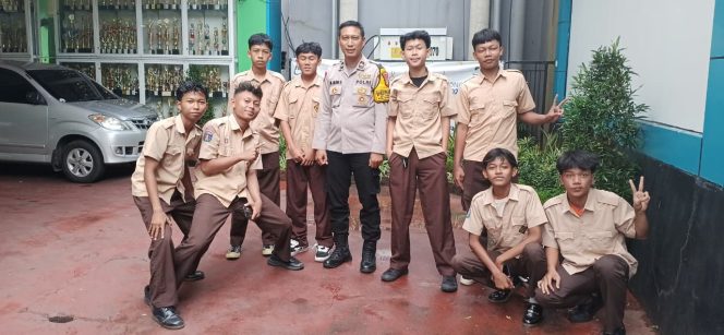 
					Program CETAR di SMK Pustek: Polisi Ajak Pelajar Bijak dan Cegah Tawuran